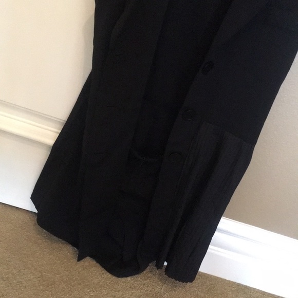 ๐ wearNYLA: Black Trench Dress - Picture 3 of 5